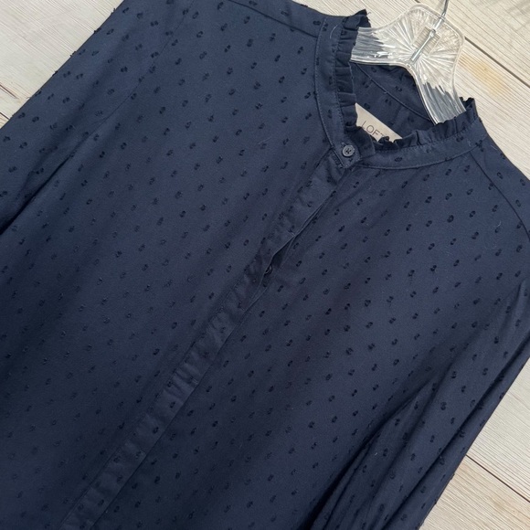Loft flowy polka dot ruffle trim navy top ❤️ - Picture 4 of 6